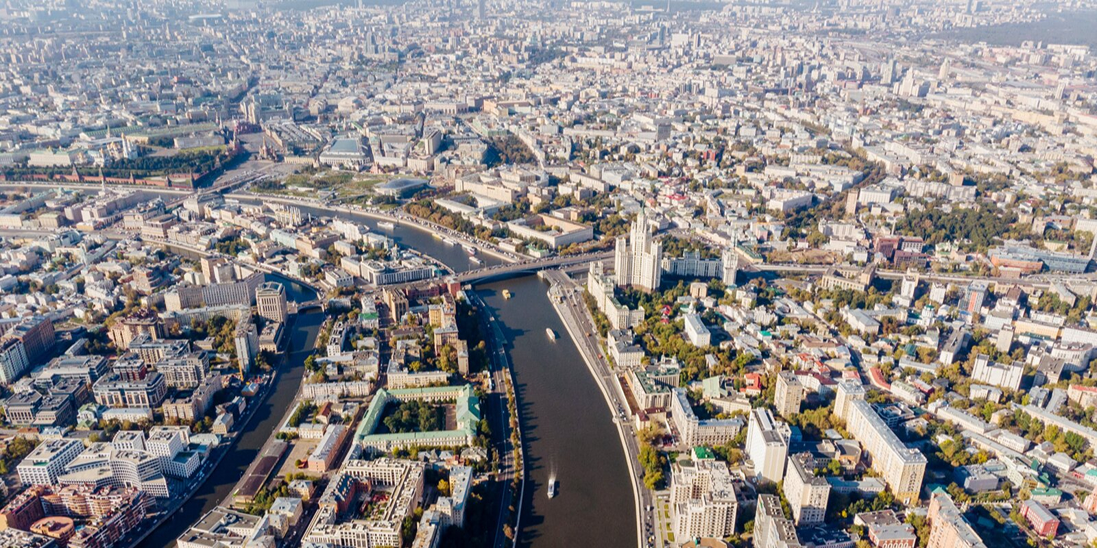 Первый договор аренды был заключен Московским земельным комитетом более 30 лет назад